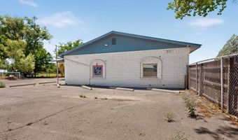 655 Country Ln, Bosque Farms, NM 87068