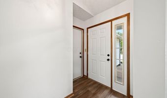 1081 Esther Dr, Columbus, OH 43207