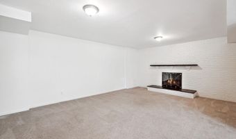 7001 LONGWOOD Dr, Bethesda, MD 20817