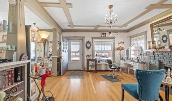 720 E 16TH St, Cheyenne, WY 82001