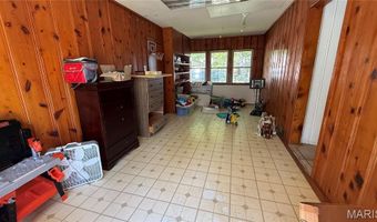 410 N Cypress St, Advance, MO 63730