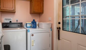 8 Lilac Ln, Belmont, NH 03220