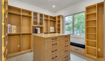 1995 Alcova Ridge Dr, Las Vegas, NV 89135