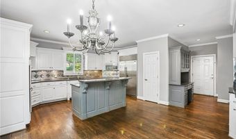 700 Leeds Garden Ter, Alpharetta, GA 30022