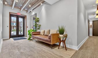 515 N WASHINGTON St 105, Alexandria, VA 22314