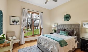 33903 Mill Creek Cir, Adel, IA 50003