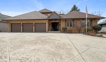 1128 Benton St, Anoka, MN 55303