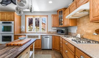33660 White Feather Rd, Acton, CA 93510
