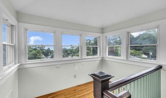 4 Oneida Ave, Atlantic Highlands, NJ 07716