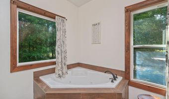 1827 Waterway Dr, Baker, FL 32531