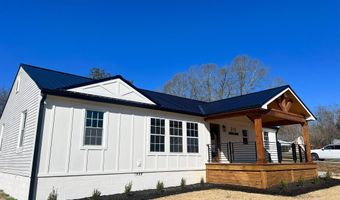 215 NW 4th St, Arab, AL 35016