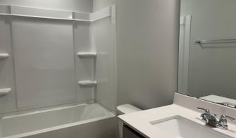 318 Leland Crest Dr, Apex, NC 27539