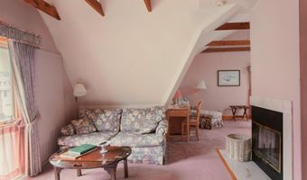 124 Elm St, Bennington, VT 05201