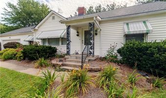 1706 N 2nd St, Atchison, KS 66002