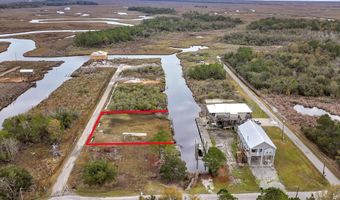 29 30 St Ann Dr, Bay St. Louis, MS 39520