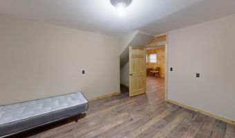 15 Crowe Ln, Princeton, ME 04668
