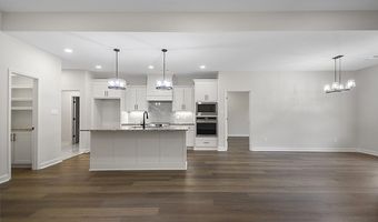 1000 Duke Dr, Bauxite, AR 72011