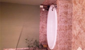 16550 Goldenrod Ln 103, Alva, FL 33920