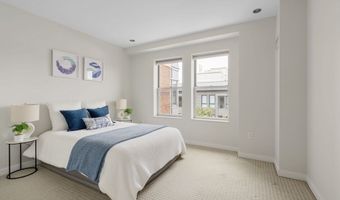 16 Miner St 506, Boston, MA 02215