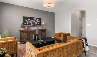 6948 Tombstone Rd NW, Albuquerque, NM 87114