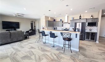 2950 Chaco Canyon Dr, Bullhead City, AZ 86429