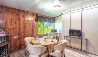 5609 Shady Ln, Anderson, CA 96007