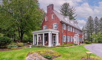 407 N TULPEHOCKEN Rd, Reading, PA 19601