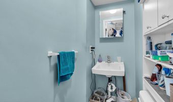 826 Dunlewy St, Asbury Park, NJ 07712