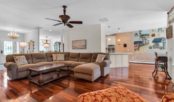490 Arlington Ave S, Bayville, NJ 08721
