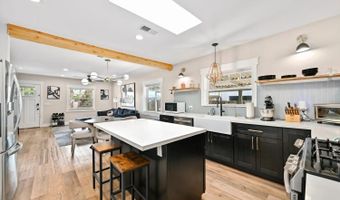 4094 Swift, San Diego, CA 92104