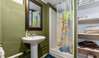 536 N MEADE St, Appleton, WI 54911