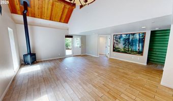 17285 RUSTIC Ln, Brookings, OR 97415