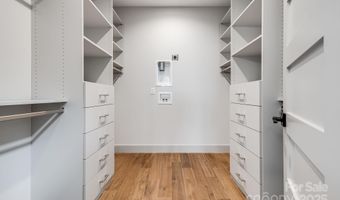 214 Torch Light Way, Asheville, NC 28806