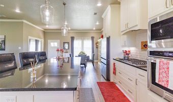 121 County Road 2571, Alvord, TX 76225