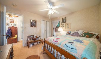 16433 China Gulch Dr, Anderson, CA 96007