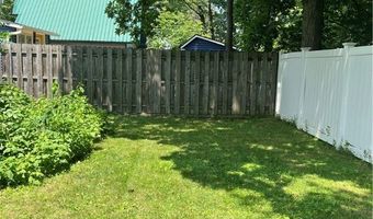 5825 Lake Rd, Ashtabula, OH 44004