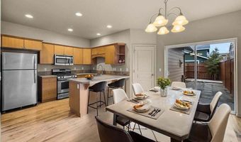 61704 Marigold Ln, Bend, OR 97702