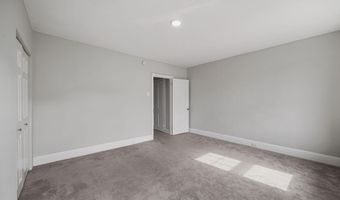 213 DAWSON St, Philadelphia, PA 19128