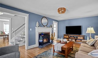 26 Keith Ave, Cranston, RI 02910