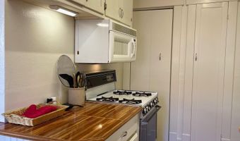 302 HOVLAND St, Bisbee, AZ 85603