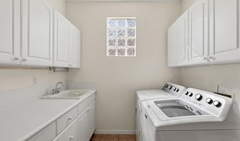 4639 Denaro Dr, Las Vegas, NV 89135