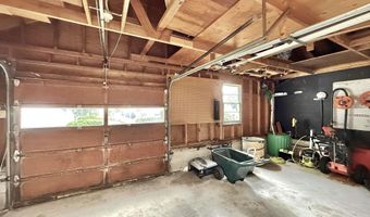 511 Delaware Ave, Absecon, NJ 08201