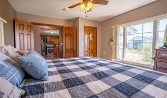 26144 69 Hwy, Altamont, MO 64620