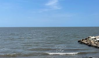 540 Seashore Dr, Atlantic, NC 28511