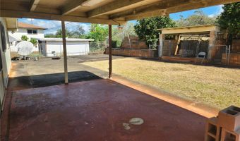 1984 Hoohai St, Pearl City, HI 96782