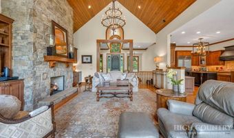 35 Valley Vista Ct, Banner Elk, NC 28604