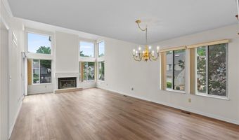 1700 Highview Circle Ct, Ballwin, MO 63021