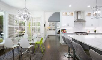 265 Oakhurst Leaf Dr, Alpharetta, GA 30004