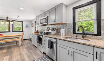 35 Alpstrausse Rd, Bartlett, NH 03845