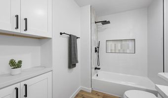 3581 Cameo Dr, Oceanside, CA 92056